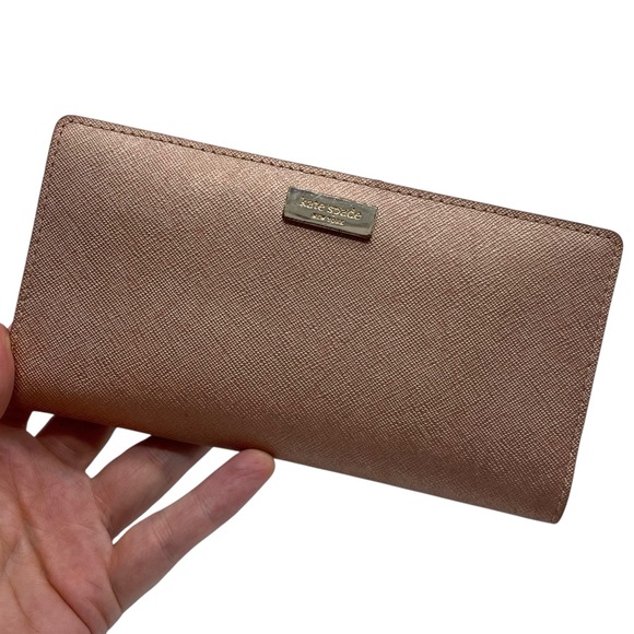 Kate Spade Wallet Rose Gold Leather Designer Folding Feminine Chic - Picture 10 of 10